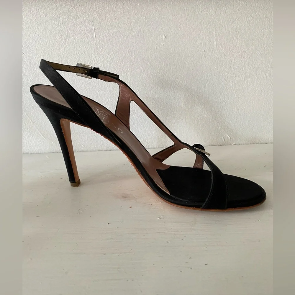 Valentino Sandals - Picture 4 of 9